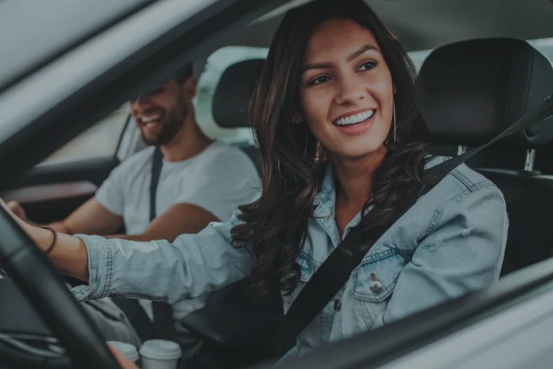 Mínimo dos personas por coche y un euro diario por circular